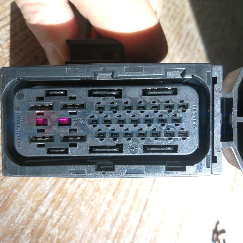 Car Connector For Volkswagen transmission 1K0973213 Volkswagen ABS 25 pin CT25-0006M