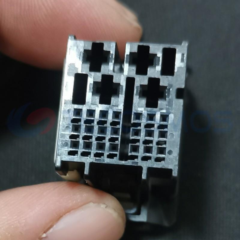 Car Connector For 25 pin plug CT25-0020M