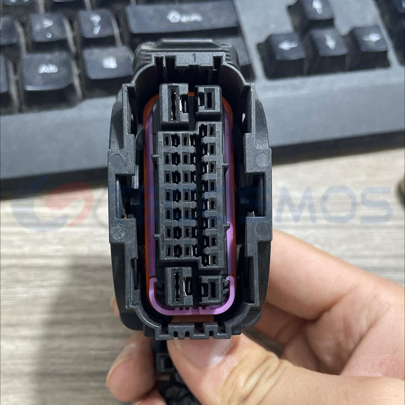 Car Connector For Volkswagen ABS pump plug 26 pin CT26-0023M-2