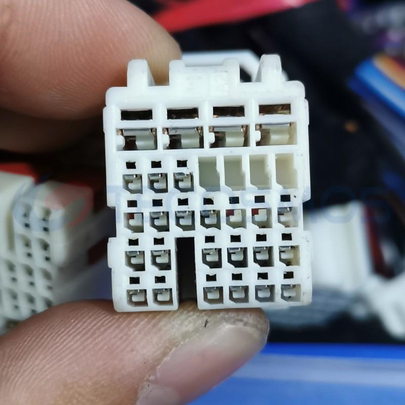 Car Connector For White 26 pin plug CT26-0099M