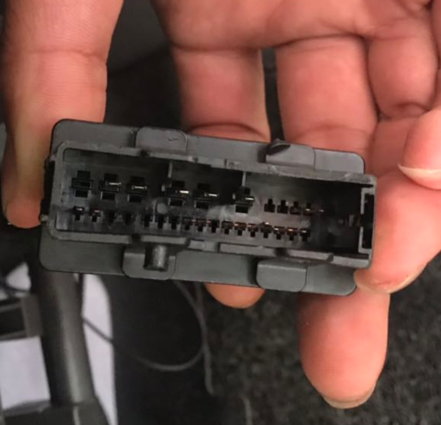 Car Connector For Audi door wiring harness 8K0972701 27 pin CT27-0001G