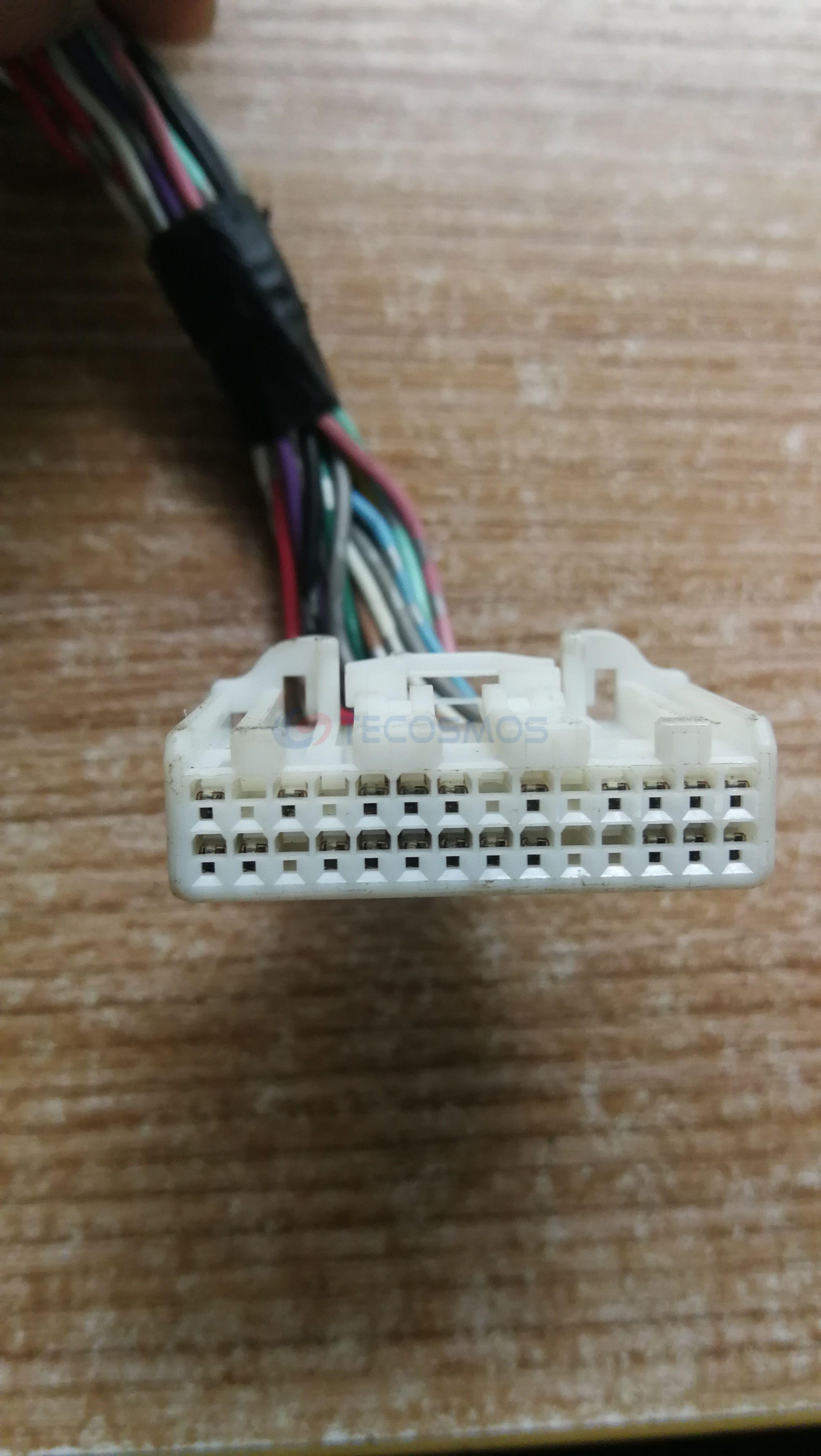 Car Connector For 28 pin plug for fuse box CT28-0003M-1