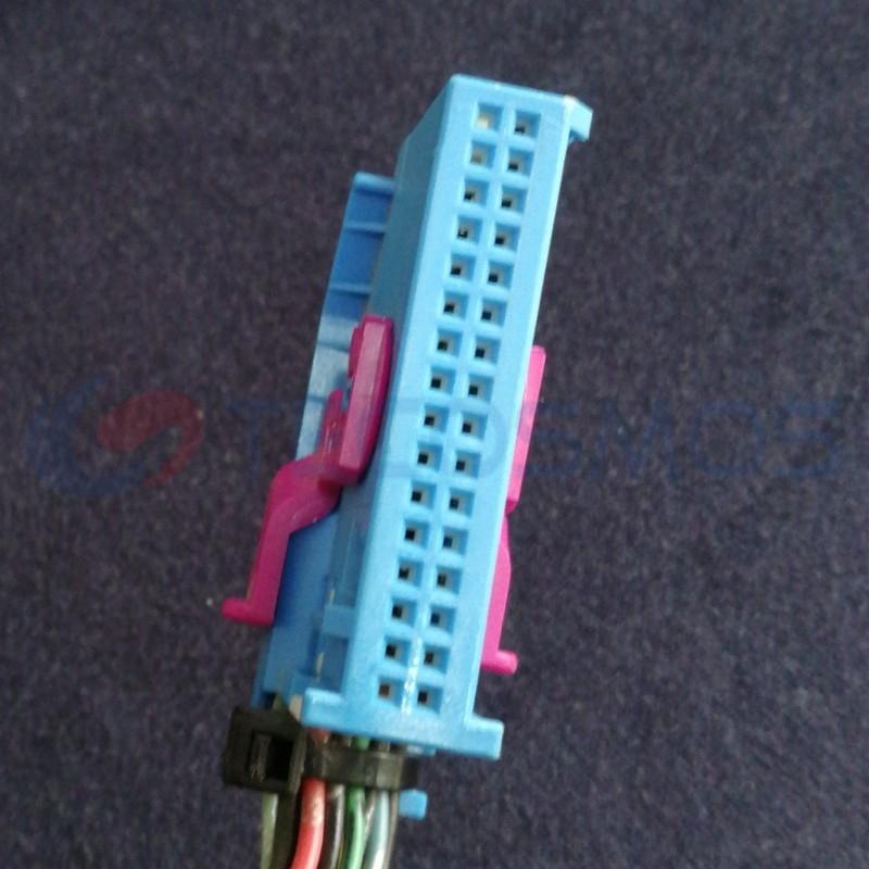 Car Connector For SAIC air conditioning panel harness plug Nazhijie 32 pin CT32-0001M