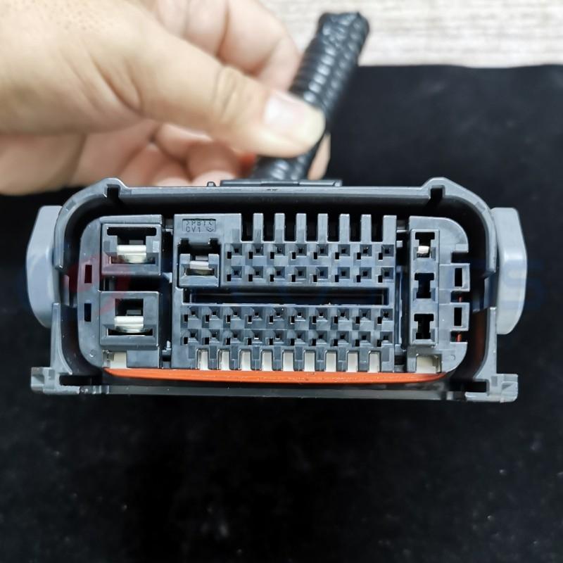 Car Connector For Toyota plug 42 pin CT42-0013M