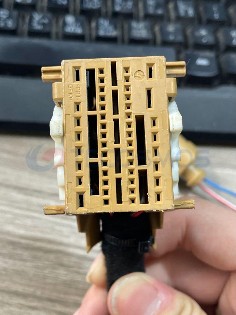 Car Connector For Brown 46 pin plug CT46-0020M