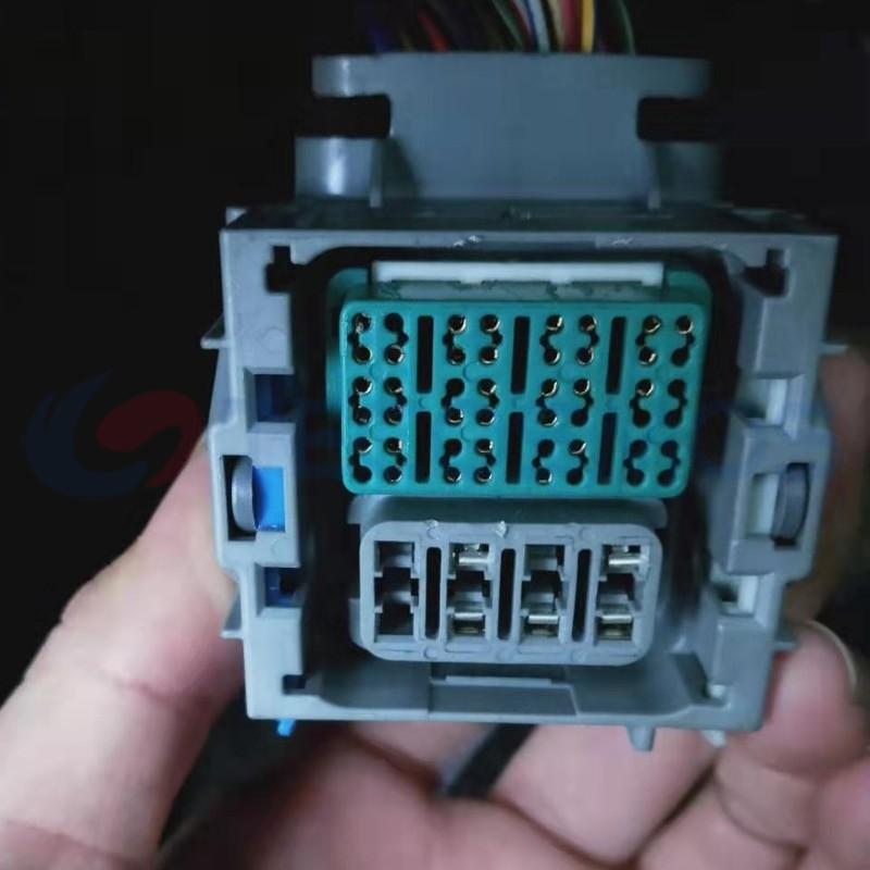 Car Connector For Great Wall H body computer board 56 pin CT56-0008M